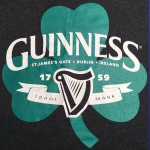 Guinness Tee Shirt, BLACK/GREEN/WHITE, Seamless/Tagless, Men's X-Large, NWOT